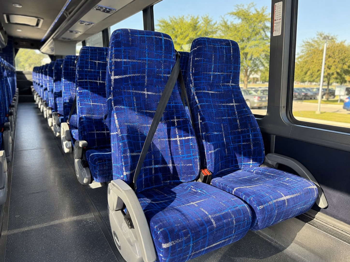 guest shuttles between vancouver wedding venues and hotels